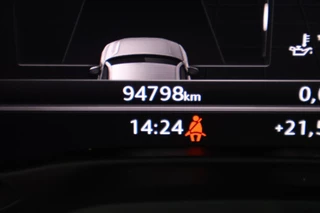 Audi Q2 35 TFSI 150pk S-Tronic S Edition Trekhaak Panoramadak ACC Stoelverwarming Keyless Virtual Cockpit 2x S-Line / 40