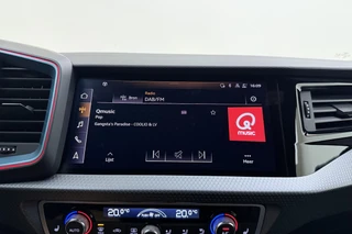 Audi A1 citycarver 35 TFSI epic 150pk | Automaat | Climate Control | Navigatie | Premium Audio | Camera | Cruise Control Adaptief | Stoelverwarming | Keyless Start | Sportstoelen / 24