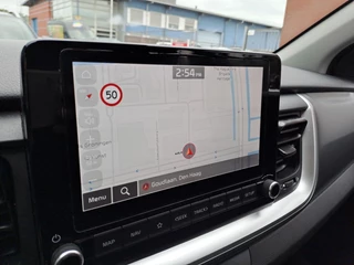 Kia Stonic 1.0i Turbo MHEV ComfortLine 100 PK | 1e Eigenaar | Airco | Bluetooth | Camera | Cruise control | Metallic lak | Fabrieksgarantie t/m 3-7-2031 | NAP / 22