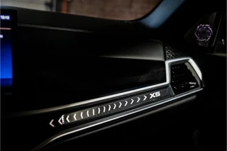 BMW X5 xDrive50e M Sport Pro  Bowers & Wilkins Sky Lounge Massage Crafted Clarity Soft Close / 51