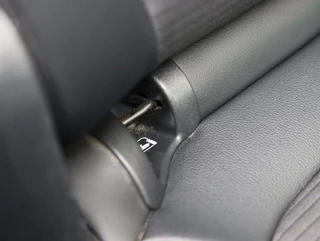 Ford Kuga 2.5 PHEV 225PK Titanium | SOH 93% | Panoramadak | Trekhaak | / 39