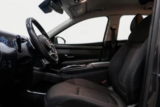 Hyundai Tucson 1.6 T-GDI PHEV Comfort Smart 265pk l Camera l Carplay | Adapt.Cr | AllSeason / 12