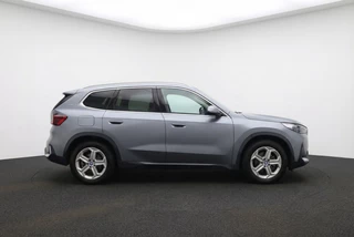 BMW X1 xDrive25e Frozen Grey l Pano l Trekhaak l Harman Kardon l Leder l 360° Camera / 2