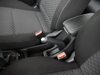 Kia Picanto 1.0 DPI DynamicLine  - Airco - Cruise Control - Navigatie - DAB - Apple Carplay/Android Auto Fabrieksgarantie 24-03-2032 of 150.000 km / 34