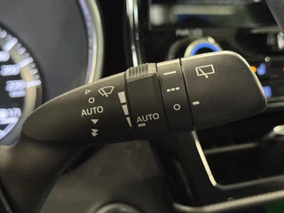 Toyota Highlander 2.5 AWD Hybrid Premium | Navigatie | JBL-Audio | Parkeersensoren | Achterklep Elektrisch | ( Vestiging - Nieuwegein ) / 19