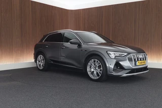 Audi e-tron 55 408pk quattro S edition 95 kWh SOH 94% HUD Elec stoelen Memory Camera ACC S-Line / 11