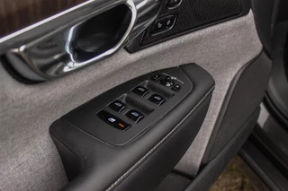 Volvo V90 2.0 B4 Business Pro Inscription| BTW auto | 1e eigenaar | NL auto | 20 inch | Panoramadak | Harman Kardon | BLIS | Stuurverwarming | Stoelverwarming | Head-up | Trekhaak | Cruise control / 37