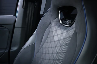 Volkswagen Tayron 1.5 eHybrid 272PK R-Line Black Style  IQ.Light/Pano/Keyless/360/DCC/ACC/Dodehoek/19"/Trekhaak wegkl. / 26
