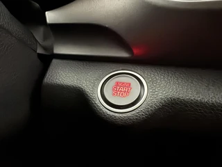 KIA Stonic 1.0 T-GDi MHEV 100pk DCT7 DynamicPlusLine / 19