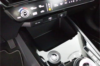 Kia Niro 1.6 GDi Hybrid DynamicLine  - Climate Control - Adaptieve Cruise Control - Lichtmetalen Velgen - Navigatie - Fabrieksgarantie tot 05-2032 / 57