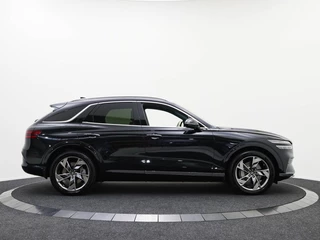 Genesis GV70 Panoramadak | BTW | Adaptive Cruise Control / 41