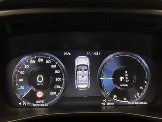 Volvo XC40 1.5 T5 Recharge Inscription 262 PK | Leder | Camera | Carplay | Elek. Kofferklep | / 13