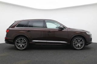 Audi Q7 55 TFSI e quattro S Line Velgen 381PK l Panoramadak l Leder l Memory | HUD / 4