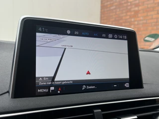 Peugeot 3008 PureTech 130 AGC Première  | Schuifdak | Camera voor + achter | Stoelverwarming | Carplay/Android Auto | / 17