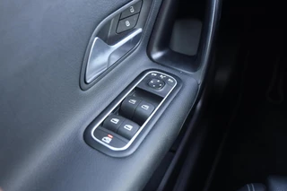 Mercedes A-klasse 180 Business Solution AMG|Automaat|Camera|Stoelverw.|Navi| / 24