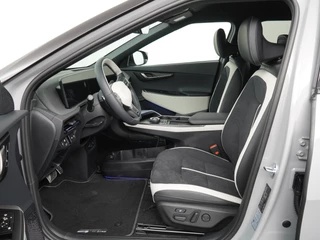 Kia EV6 GT-Line Business Edition 84 kWh  - Stoelverwarming/Ventilatie - GT-Line Design - Led Matrix koplampen - Elektrisch verstelbare voorstoelen met geheugen - Elektrische achterklep - Draadloos Apple Carplay/Android Auto - Fabrieksgarantie t/m 2033 / 19