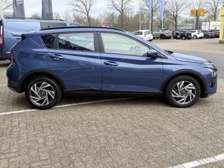 Hyundai Bayon 1.0 T-GDI Premium  | LED | Keyless | Apple/Android | DAB | PDC met Camera | Stoelverwarming V+A / 9