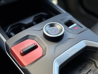 Jeep Compass First Edition 74 kWh | Apple-Android | Schuif-kanteldak | Warmtepomp / 32