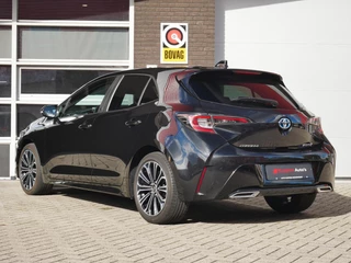 Toyota Corolla 2.0 Hybrid Team D GR Navi+BT| Camera| Dealer onderhouden / 4