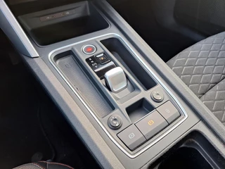 SEAT Leon TSI 204pk DSG Hybrid PHEV FR (Pano,Trekhaak,Camera,Virtual) / 25