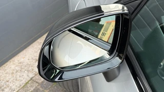 Volvo XC60 2.0 T6 Plug-in hybrid AWD R-Design | 360° | HK | ACC | Pilot | Memory | CarPlay | Trekhaak | BTW | / 18