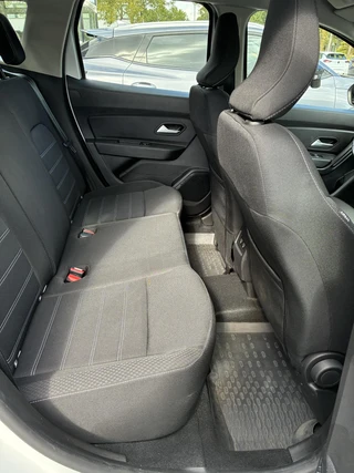 Dacia Duster 1.3 TCe Comfort | Airconditioning | Cruise control | Parkpilot | Apple Carplay/Android Auto | Elektrisch Pakket | LM-Velgen / 34