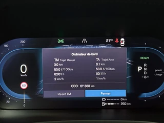 Volvo V60 2.0 T6 Plug-in hybrid AWD Plus Dark Automaat | Adaptive Cruise | Stoel/Stuurverwarming | Leder | Camera | CarPlay | BTW / 17