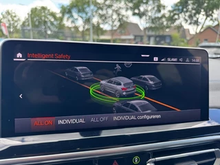 BMW X3 M40I XDrive High Ex. 360Pk Panorama M stoelen Hud H&K Trekhaak Laser 1e eigenaar! 360camera / 52