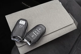 Opel Astra Sports Tourer 1.2 Level 5 Ultimate Pano Head-Up Stuur-Stoelverwarming IntelliLux Keyless / 13