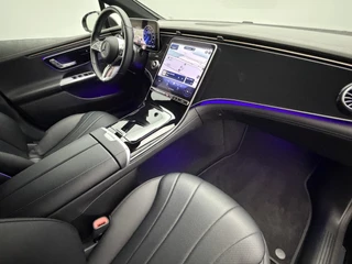 Mercedes-Benz EQE 300 Business Edition 89 kWh SOH 98,9% Warmtepomp | Panoramadak | Leer | Adaptive Cruise Control / 17