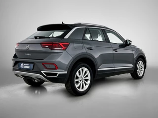Volkswagen T-ROC 1.5 TSI Style | Automaat | Adaptive cruise | Parkeersensoren | Airco / 2