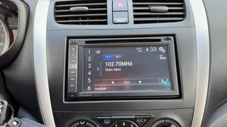Suzuki Celerio 1.0 Comfort Audio Airco Velgen Navigatie Bluetooth / 18