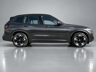BMW iX3 M Sport High Executive 80 kWh | 1e eigenaar | dealer onderhouden | panoramadak | leder interieur | SOH accu 99.5% / 5