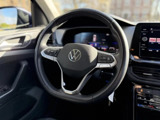 Volkswagen T-Cross 1.0 TSI Life Edition / 8