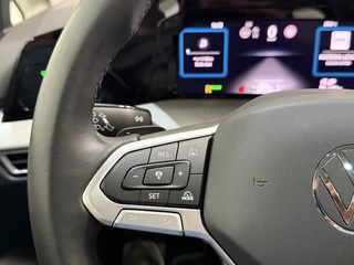 Volkswagen Golf Variant 1.5 eTSI 150pk DSG Style Pano dak / 28