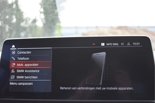 BMW 5 Series Touring 520i Executive Edition Facelift  | NL-Auto | Elekt.trekhaak | Historie | Carplay | Navi | DAB | Full LED | Zeer netjes / 20