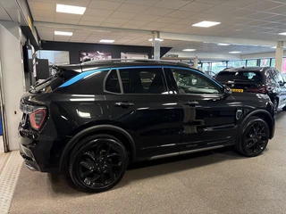 Lynk & Co 01 1.5 / Pano / Navigatie / Camera / Infinity / Memory / Elek.klep / Apple carplay / 6
