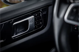 Porsche Cayenne 3.0 22" Bose Standverwarming Panorama Trekhaak / 20
