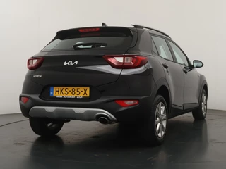 Kia Stonic 1.0 T-GDi MHEV DynamicLine  Navigatie - Achteruitrijcamera - Cruise Control - Apple & Android Carplay - Fabrieksgarantie t/m 14-04-2032 / 8