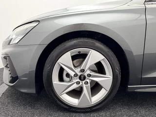 Audi A3 Sportback 35 TFSI 150PK S Edition Automaat | Matrix-Led | Navigatie | Adaptive Cruise Control / 28