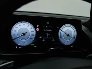 Hyundai Inster Evolve 49 kWh Techpack | Winterpack | Warmtepomp / 23