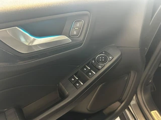 Ford Kuga 2.5 PHEV ST-Line X Geen import | Panoramadak | Voorruitverwarming / 10