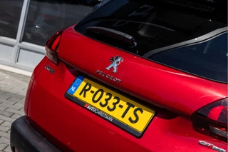 Peugeot 2008 1.2 PureTech GT-line  | Distributie riem V.V. | Carplay | Parkeersens. / 12