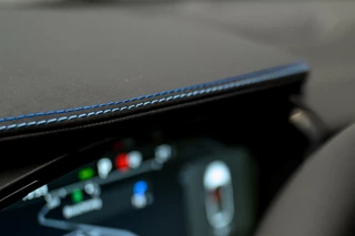 Lynk & Co 01 1.5 261PK Plug-in Hybrid *Zwarte Hemel* 360 Camera Pano/dak Apple/Carplay Adaptive/Cruise / 55