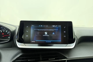 Peugeot 2008 1.2 PureTech Active Cruise Control l Airco l Apple Carplay/Android Auto l Parkeersensoren l Centrale Deurvergrendeling l Elektrische ramen l Elektrisch Verstelbare Spiegels / 27