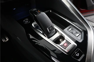 Peugeot 5008 1.2 PureTech Active Pack Business  GT - Trekhaak - All Seasonbanden - Schuif/kantel dak - Virena zekerheidspakket €895 / 28