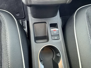 Renault Captur 1.6 E-Tech Hybrid 145 Intens  | LED | Keyless | DAB | Apple / Android | PDC v+a incl. Camera / 30