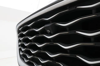 Ford Kuga 2.5 PHEV Vignale  Trekhaak, Head up display! B&O / 8