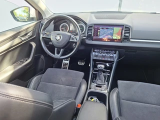 Škoda Karoq 1.5 TSI ACT Style Pano 360° Carplay Trekhaak Business Sportline / 36