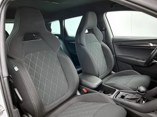 Skoda Karoq 1.5 TSI ACT Sportline Business | Automaat | Adaptive Cruise | Stoel/stuurverwarming | CarPlay | Camera / 13